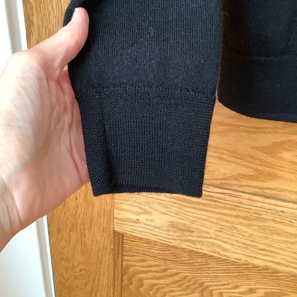 BLACK BROWN 1826 Black Merino Wool V-Neck Sweater Size M - Picture 6 of 13